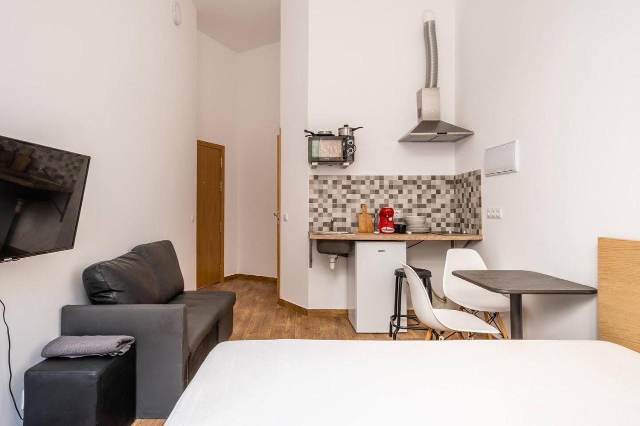 Aparthotel Bcn Lofts Camp Nou *