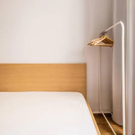 Bcn Lofts Camp Nou Apartments, 2021 Built, Featuring Free Underground Parking, Wifi, Aircon, Kitchen, Etc L'Hospitalet de Llobregat Exterior photo